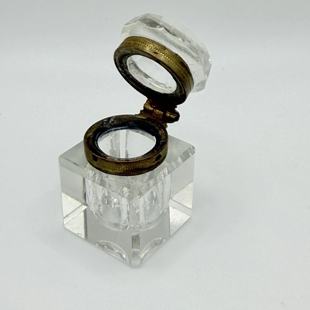 Antique Victorian Crystal Inkwell Cut Faceted Glass Brass Lid Hinge 2